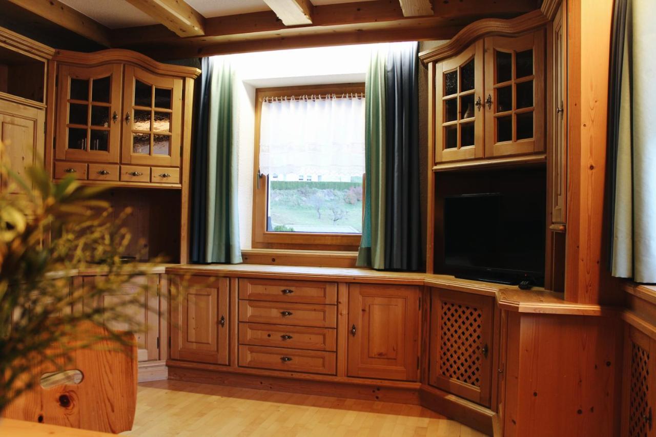 Appartement Pitztal-Hochzeiger Inclusive Pitztal-Sommer Card Jerzens Dış mekan fotoğraf