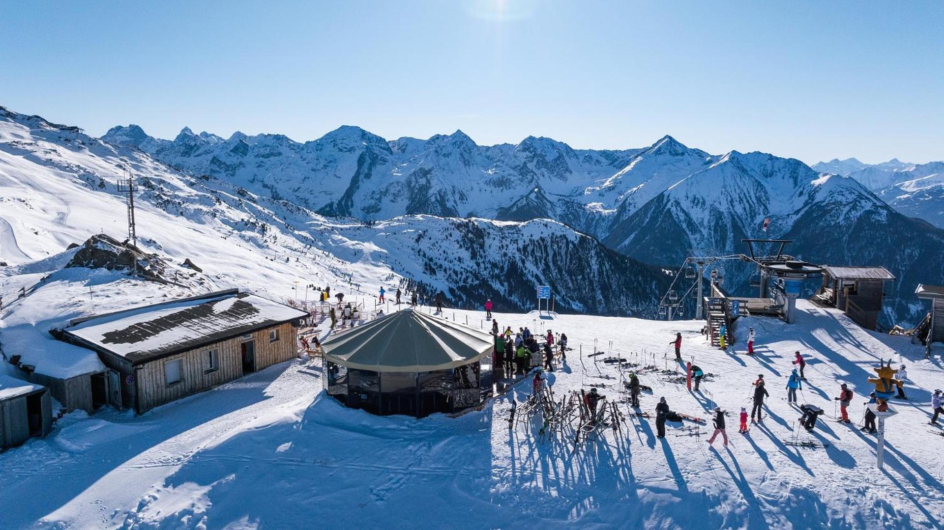 Appartement Pitztal-Hochzeiger Inclusive Pitztal-Sommer Card Jerzens Dış mekan fotoğraf